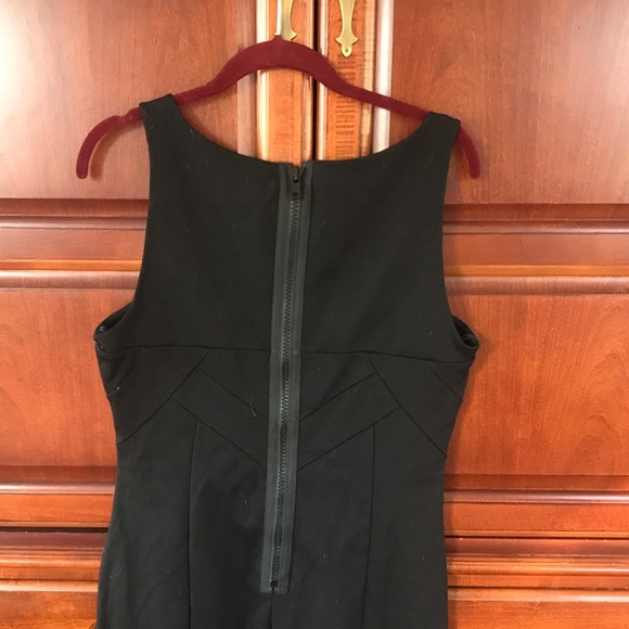 BCBG DRESS - Picture 4 of 5